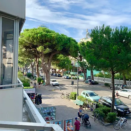 In Viale Giosuè Carducci 150 Appartement *